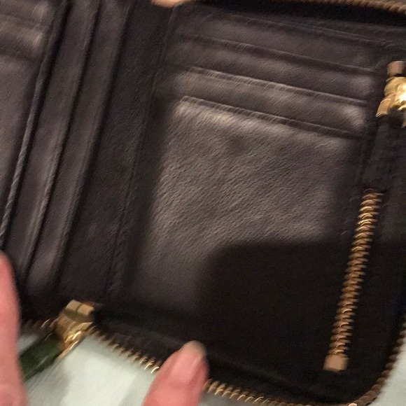 Wallet - Picture 4 of 6